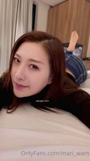 爆乳健身教练在家自慰大秀 椅子上道具JJ快速抽插高潮